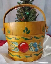 Vintage Primitive Wooden Handmade/Hand Painted Firkin Sugar Bucket  Fruit    NV5