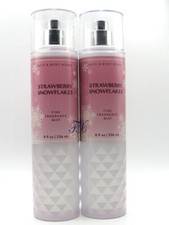 BATH BODY WORKS STRAWBERRY SNOWFLAKES BODY MIST SPRAY 8 FL OZ LOT OF 2 PCS
