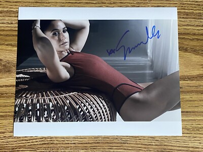 Emmanuel Chriqui Autographed 8x10 Sexy Photo Entourage Sloan | eBay
