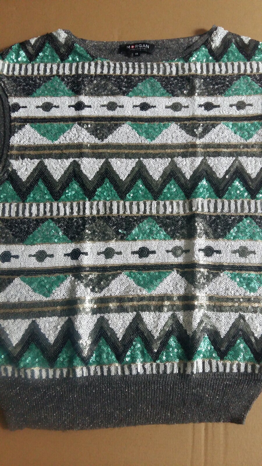 Picture 2 of 4