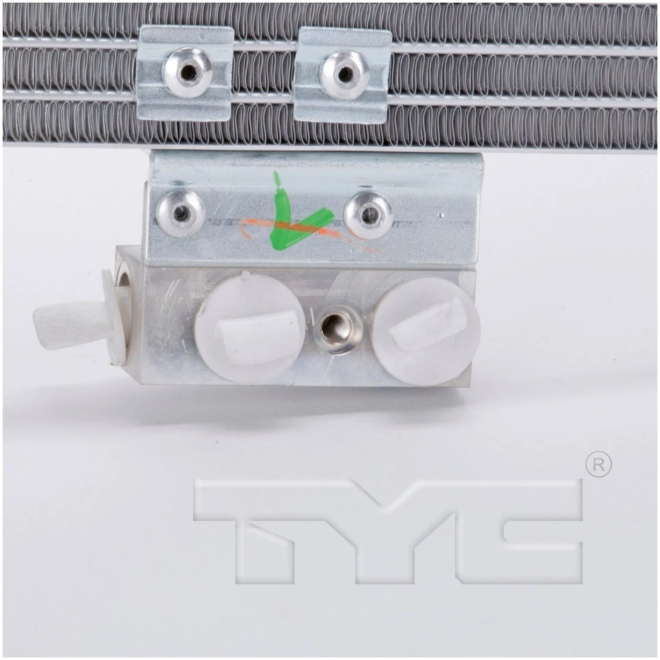 TYC 3268 A/C Condenser For 01-05 C230 C240 C32 AMG C320 CLK320 CLK500 CLK55 AMG - Image 3 of 4