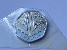 ~Simply Coins~ 2012 SHIELD 50 PENCE 50P COIN BRILLIANT UNCIRCULATED BU UNC