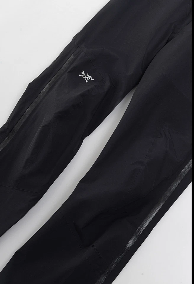 Arc'teryx / Arcteryx  Gore-Tex Men's M Black Waterproof Pants - Image 3 of 4
