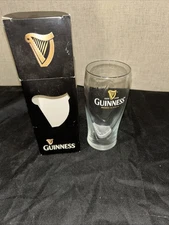 Guinness 20 Oz Beer Glass With Embossed Harp