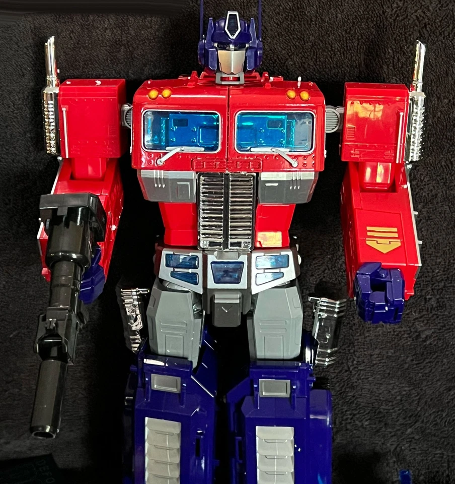 OPTIMUS PRIME • 11-12 PULGADAS DE ALTO • SERIE TRANSFORMADORES CLÁSICOS XP-10 Foto 3 de 4