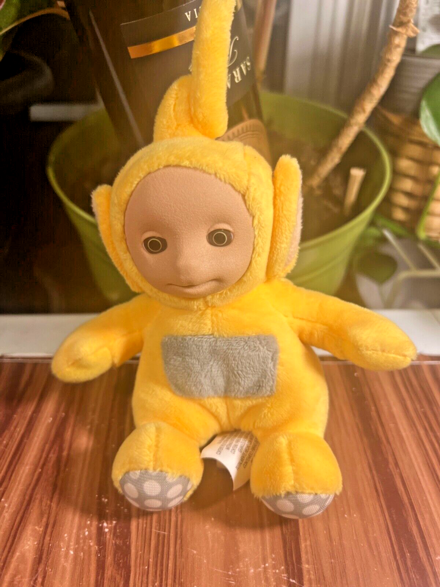 Teletubbies LaLa Plush Spin Master La La 2016 Stuffed Animal Doll