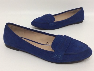 blue flat shoes