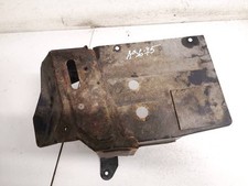  Batterie gedrückt halten  Infiniti QX50 DE2187989-01