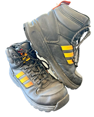 Adidas Chasker Black Beam Yellow Boys Outdoor Boots Size 6