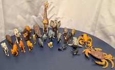 Lot of 24 Animal Figurines Varied sizes - Decorations/Toys