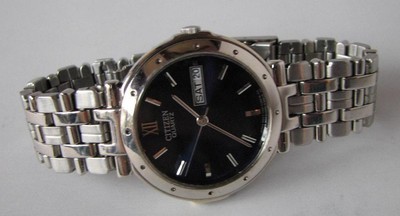 Ciudadano 1102 Cuarzo De Día Y Fecha Reloj Con Original ciudadano Ss Banda  | eBay