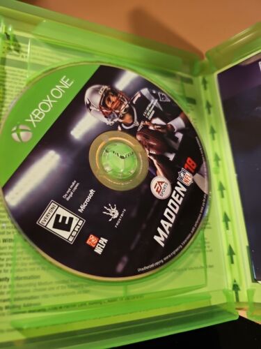 Madden NFL 18 (Microsoft Xbox One, 2017) - Picture 3 of 5
