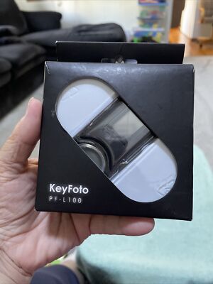 Mustek KeyFoto Black Key Chain Photo 1' OLED Screen  Holds 42 Pics New Sealed