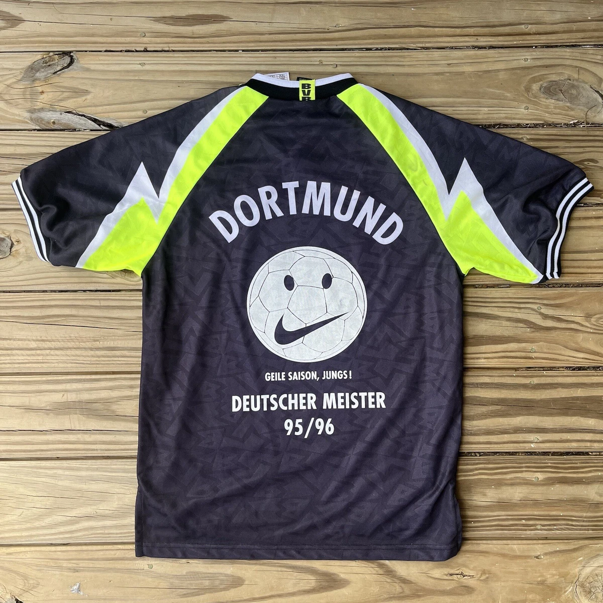 激レア！　Nike Borussia Dortmund  95 #4 激レア！ Nike Borussia Dortmund 95 #4 激レア！ Nike Borussia