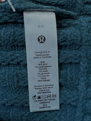 Lululemon Women display picture 1