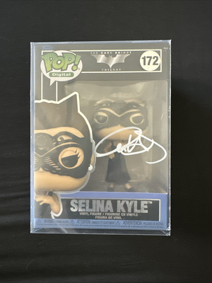 Selina Kyle Funko POP Signed By Anne Hathaway Beckett COA  Catwoman  Rare #172