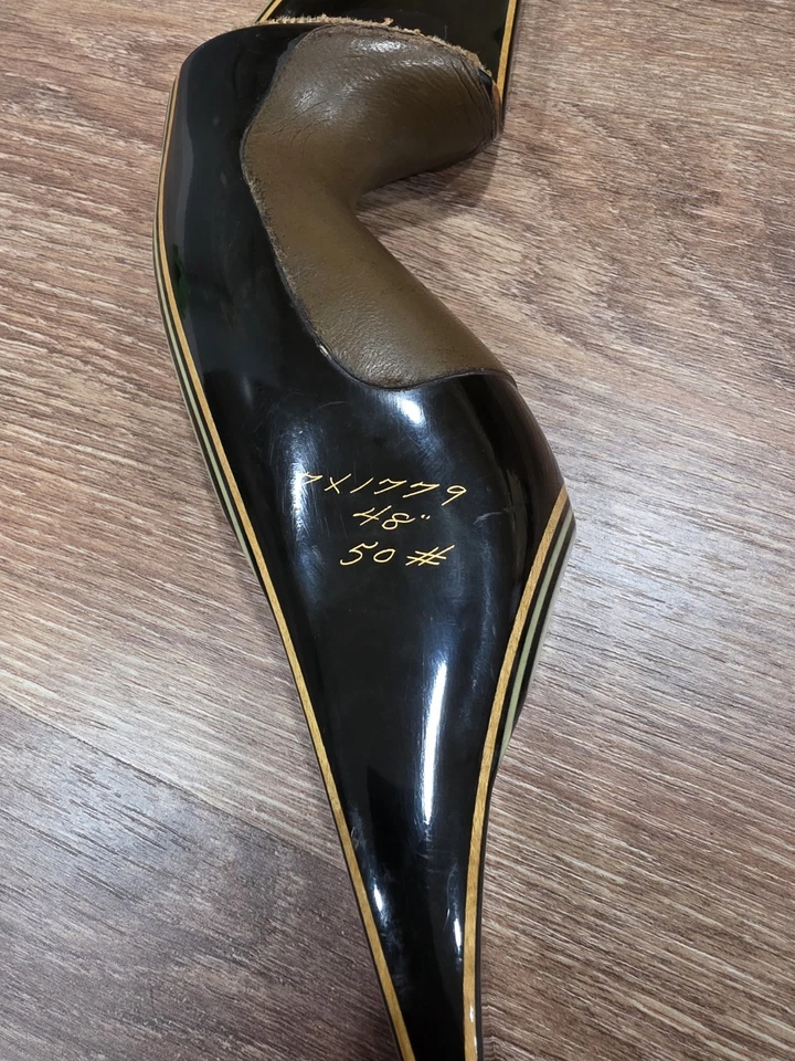 Vintage Bear Super Magnum 48 Recurve Bow 50# Archery Grayling Glass Powered - Image 3 of 4