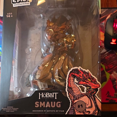 Weta Workshop Mini Epics Smaug Figurine The Hobbit The Lord of the Rings
