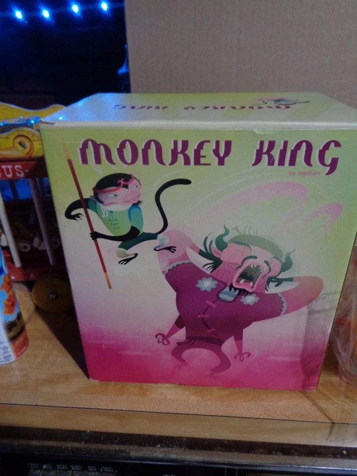 Nathan Jurevicius Munky King Monkey Kung Fire LTD150 8" vinilo + Kidrobot Scarygirl Foto 2 de 4