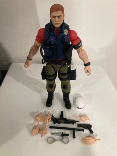 GI JOE CLASSIFIED LAW MILITARY POLICE OFFICER 6” Action Figure Hasbro NO DOG