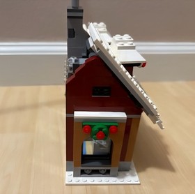 LEGO Creator Expert: Winter Village Bakery (10216) Complete W/ Minifigs & Inst.