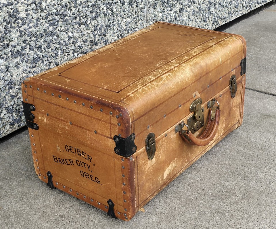 Antique Leather Covered Suitcase Trunk Train Case Geiser Baker City