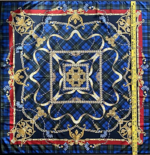 Large Talbots Woman Scarf 35" x 35" - Picture 3 of 8