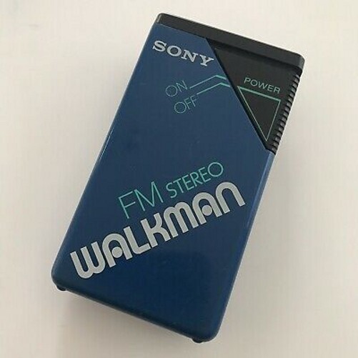 ベビー Vintage Sony Walkman SRF-20W FM Stereo - Blue with Belt Clip