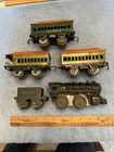 JOY LINE TRAIN SET… ENGINE TENDER 3 PASSENGER CARS… — photo 9