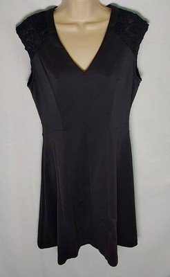 db Established 1962 Women's Black Elegant V-Neck Mini Dress w/Lace/ Size 10/EUC