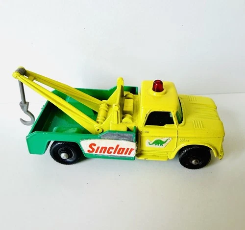 Vintage Lesney Matchbox - No 13 Dodge Wreck Truck BP Tow Truck BP Oil 1968 Toy