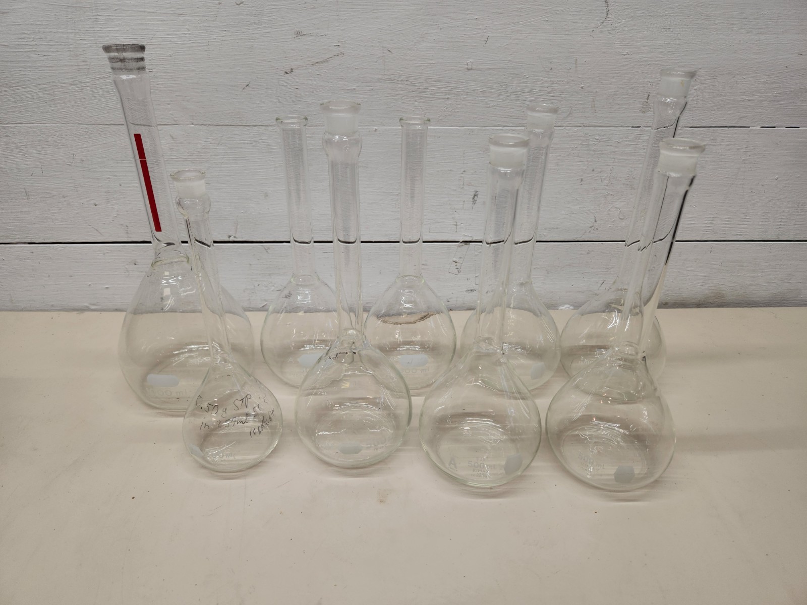 Lot of 9 Vtg Pyrex & Kimax Volumetric Flasks: 1000mL, 500mL, 250mL ~ USA ~ Good