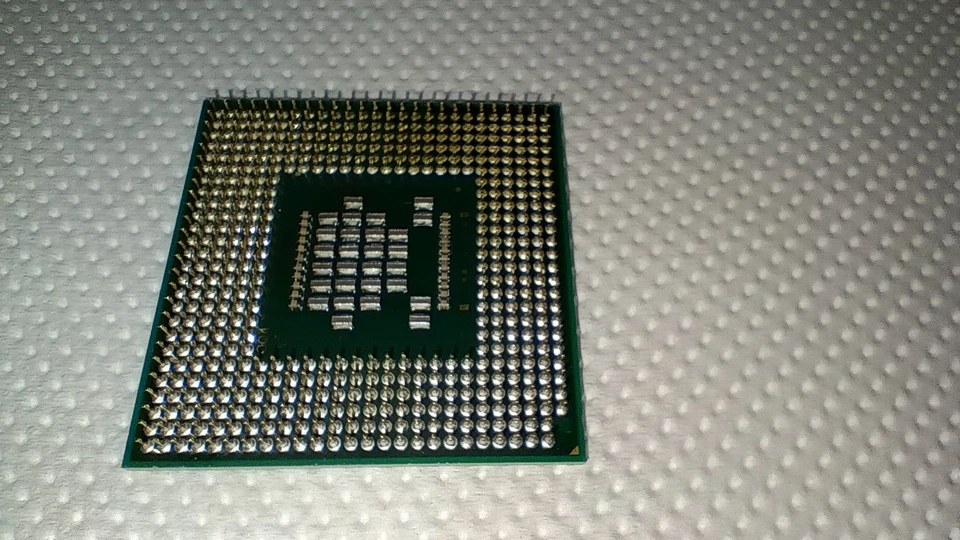 Intel Core 2 Duo T5500 1.66Ghz 2MB Cache L2  Bus 667Mhz Socket P mPGA478-mBGA479 - Immagine 4 di 4