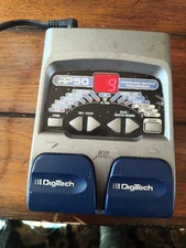 DigiTech RP50 Multi-Effect Modeling Guitar Processor Untested