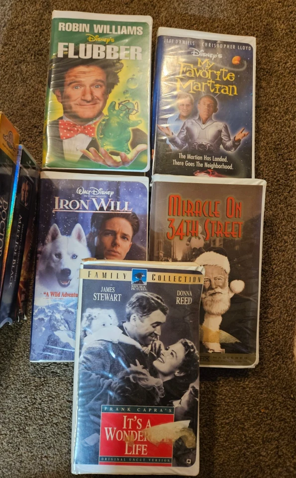 VHS tapes: Dances with Wolves, Green Mile, Dr Zhivago and more - Image 3 of 3
