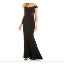 Prom Formal Black off the shoulder rhinestone Womens gown size 1 Long