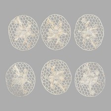 Sei ovali eseguiti a pizzo Burano 10 × 8,5 cm