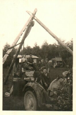Foto, WK2, 3./Pz.Pi.Bttl.19, Ostfront, provisorische Werkstatt ''Niš'' 5026-1408