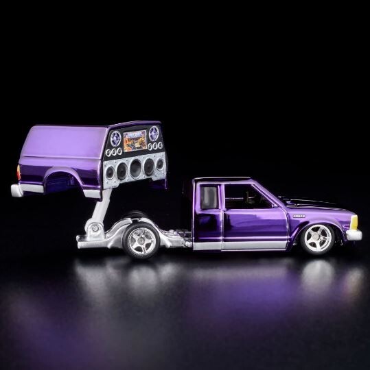 Hot Wheels Collectors RLC 1986 Nissan 720 King Cab NEW. IN HAND | eBay
