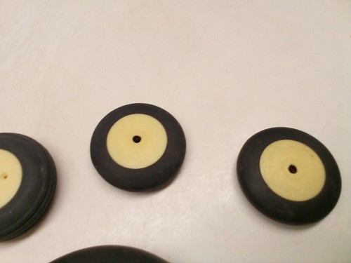 Vintage Wheels for RC Airplanes - Picture 8 of 9