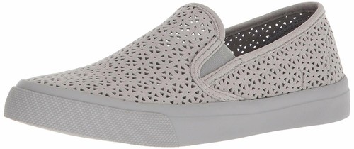 sperry seaside sneaker