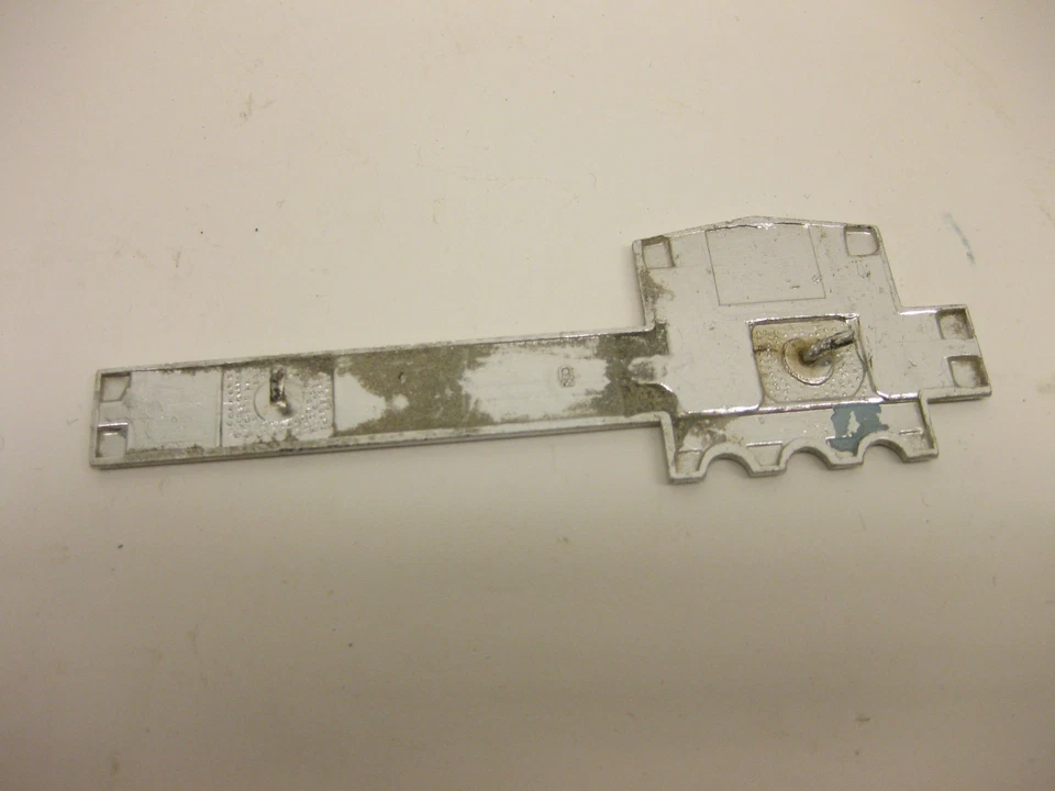 1971 VOLVO 145 S EMBLEM 72 73 70 69 74 76 ALSO COOL CAR ART 2 VOLVO 145S EMBLEM - Image 4 of 4