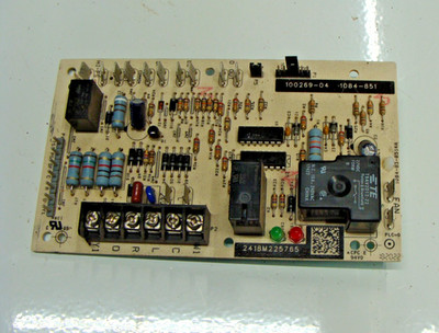 Lennox 100269 Furnace Control Board 1084-851