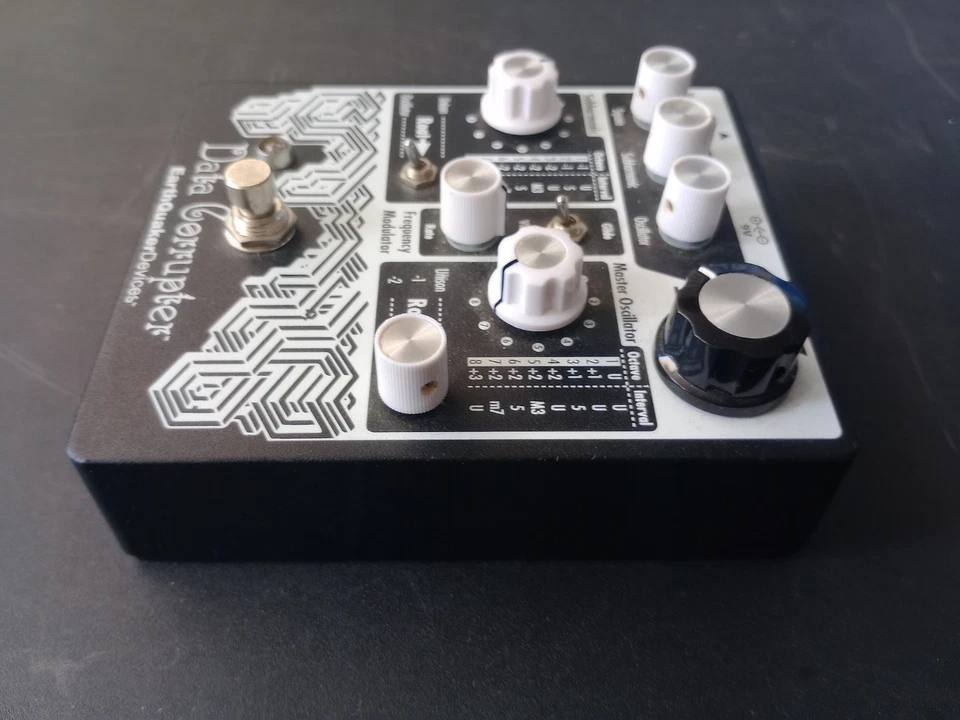 EarthQuaker Devices Data Corrupter Modulated Monophonic Harmonizing PPL *FREE SH - Image 4 of 4