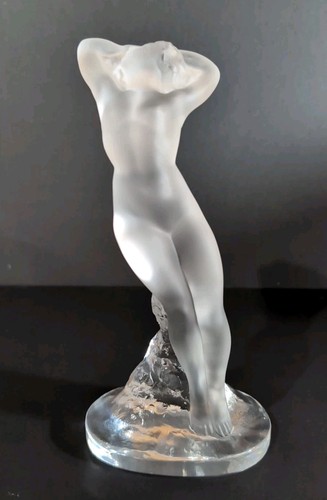 Lalique Danseuse Bras Leves #11908
