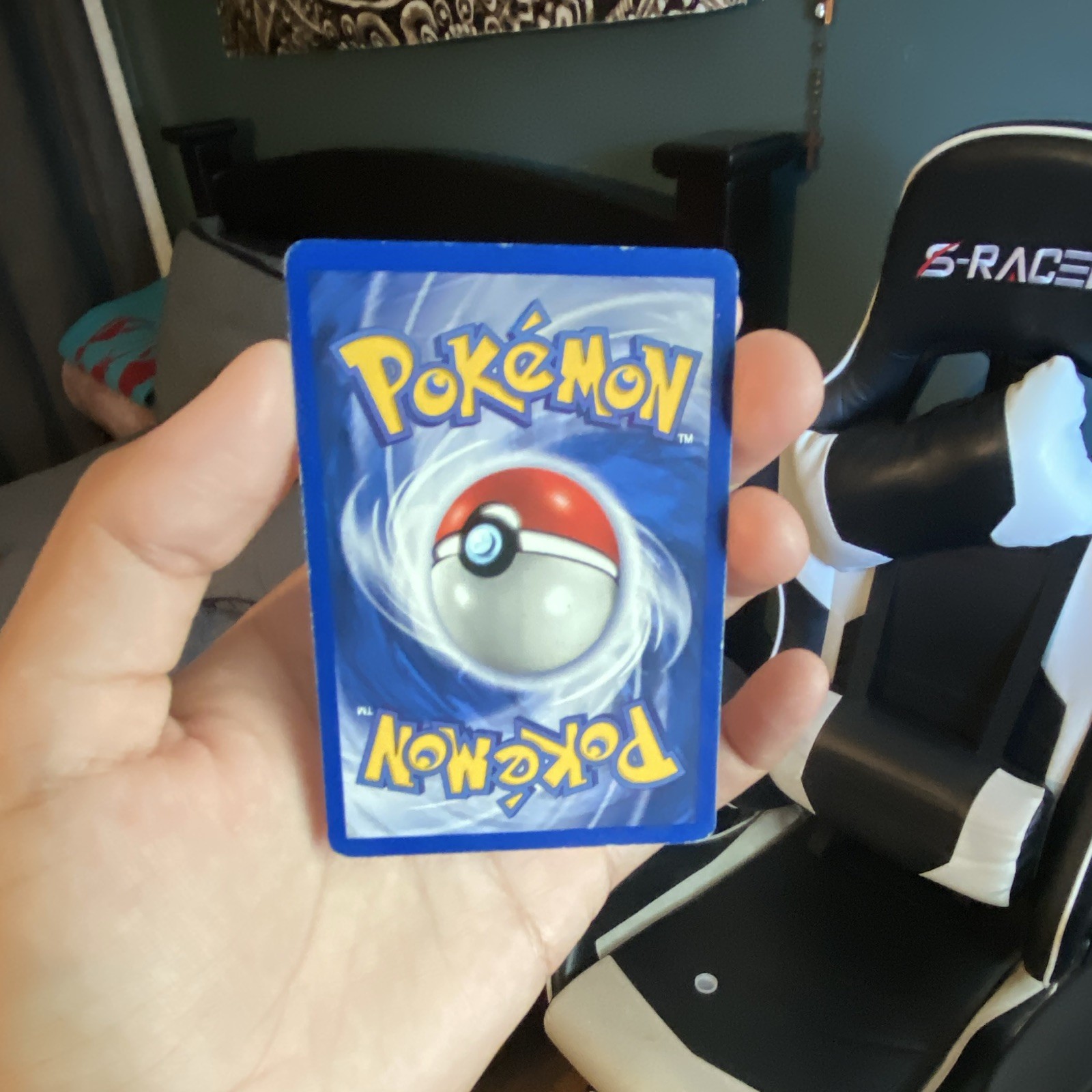 Wizards of the Coast Pikachu 58/102 Base Set Unlimited English 40 HP Shadowless