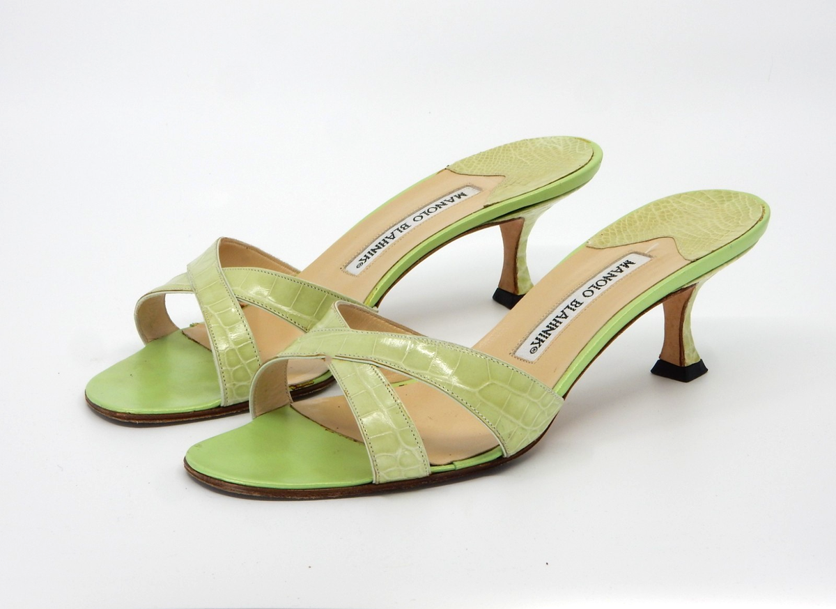 Manolo Blahnik Lurum Green Manolo Blahnik Lurum Crystal Silk Satin