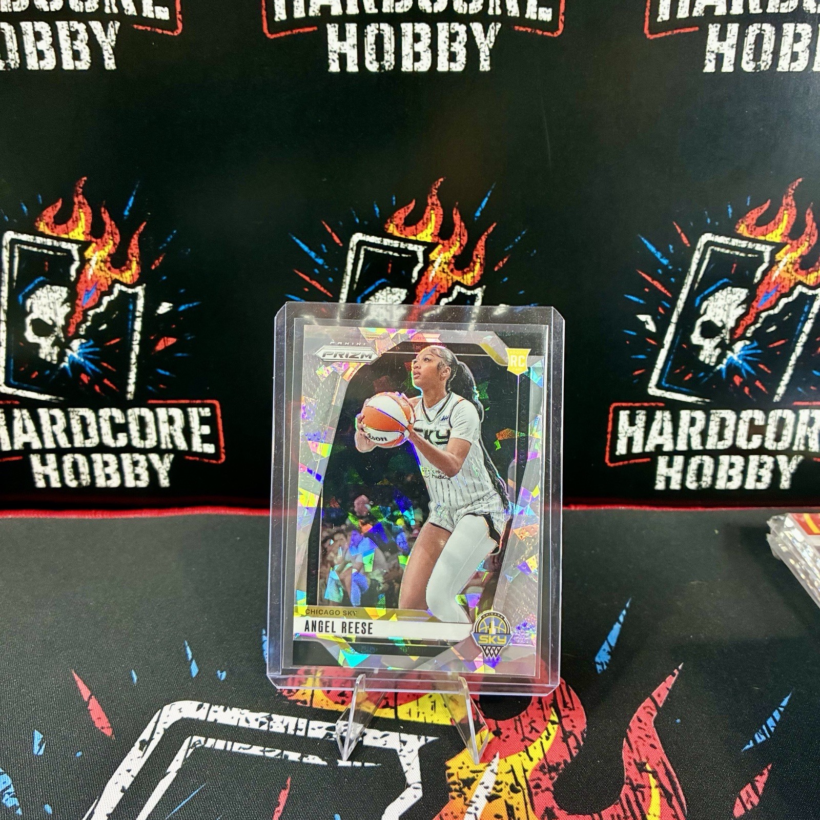 2024 Panini Prizm WNBA #10 Angel Reese Silver Cracked Ice Rookie RC Sky SP