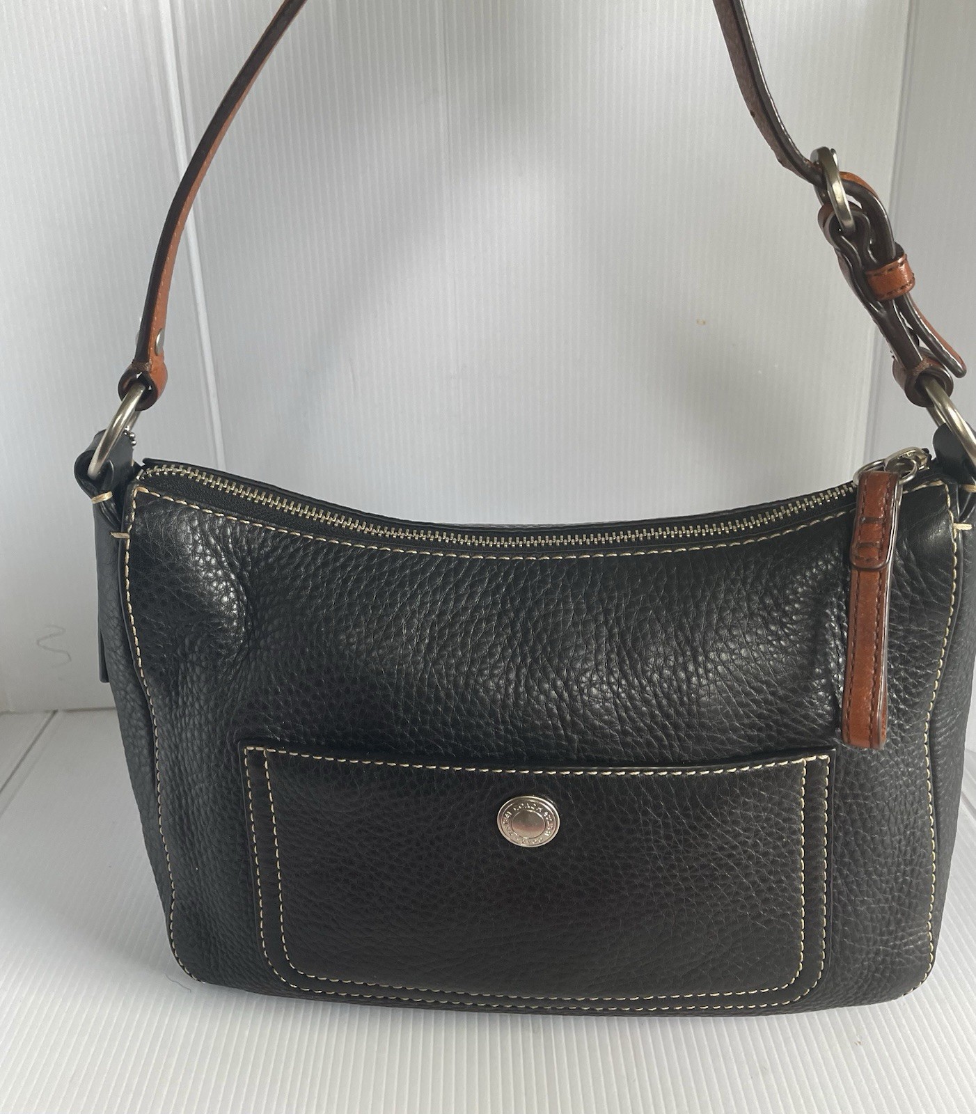 Coach Chelsea Black Leather Shoulder Purse F10890