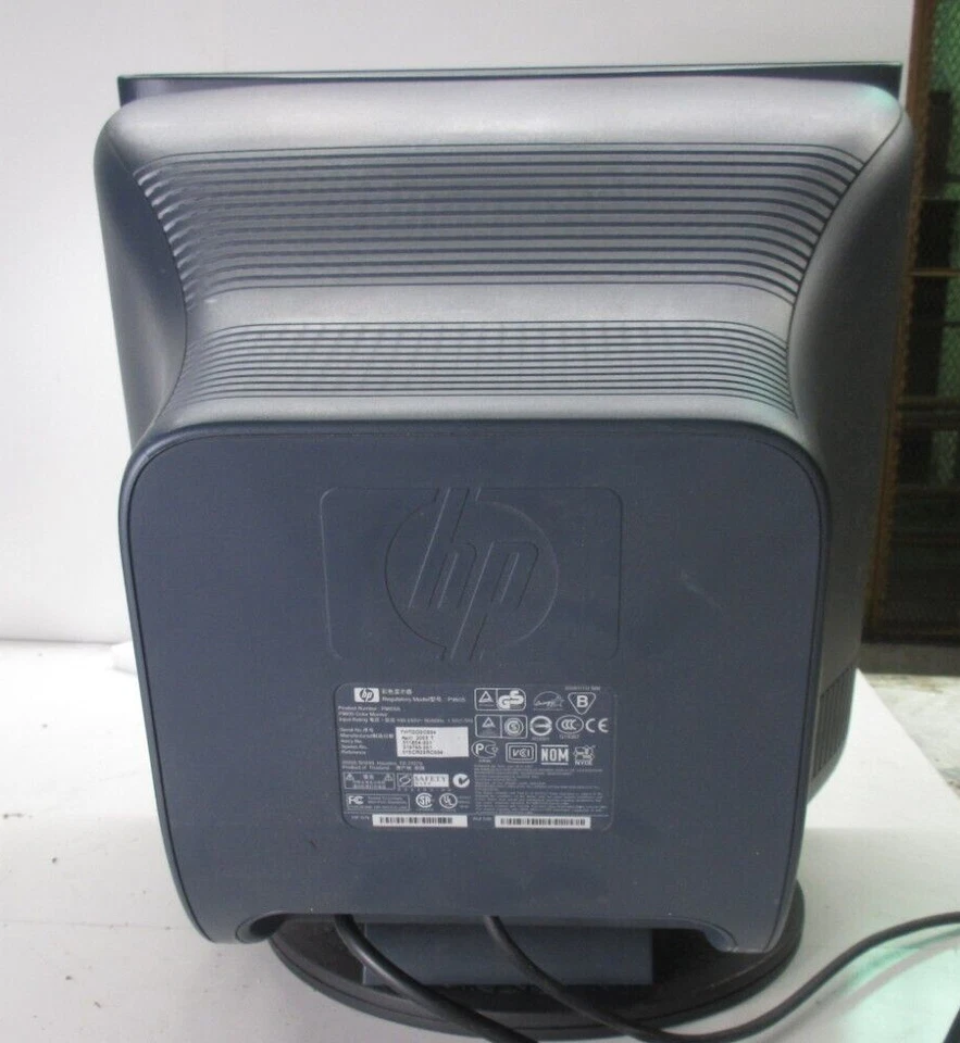 17" HP Pavilion mx703 PE1168 Flat CRT Tube VGA PC Computer Monitor - Image 4 of 4
